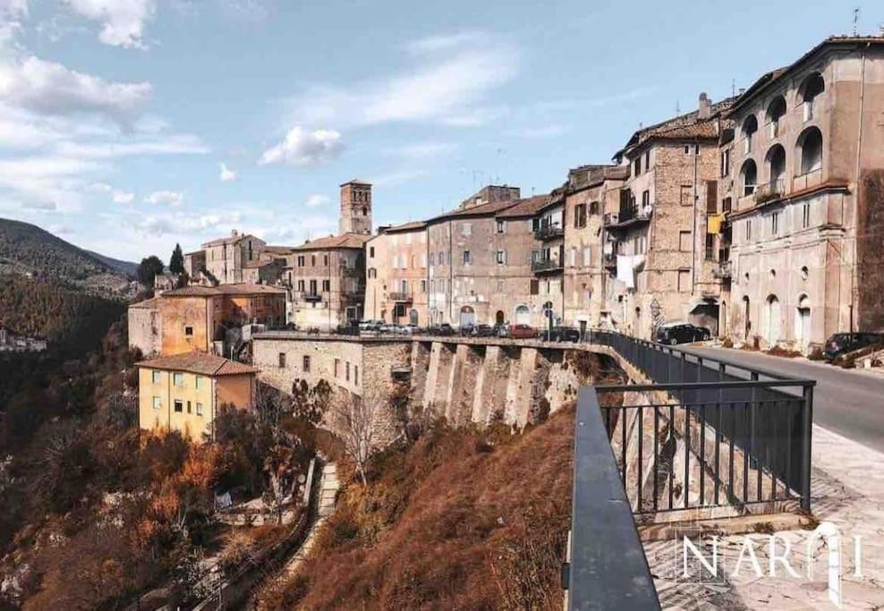 Fresco E Colorato Appartamentino In Narni Scalo 외부 사진